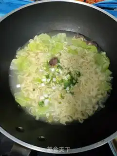 Make Sausage noodles step 7