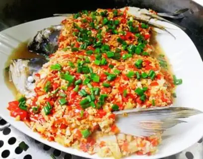Make Double-coloured pepperfish head step 3