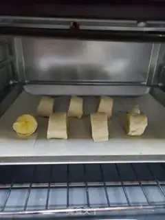 Make Banana rolls step 5