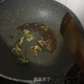 Make Shrimp radish soup step 4