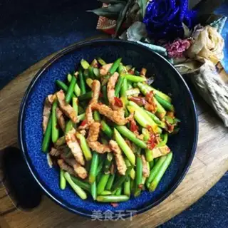 Make Scratch pepper and garlic step 9