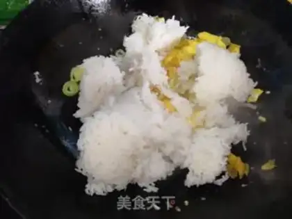 Make Beef pelt and egg fried rice step 3