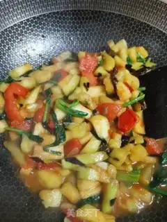 Make Cheese and tomatoes step 3