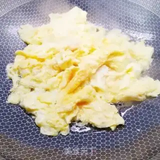 Make Apricot eggs step 4