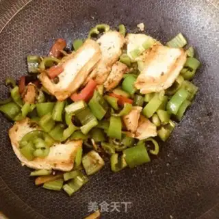 Make Green pepper gold tofu step 5
