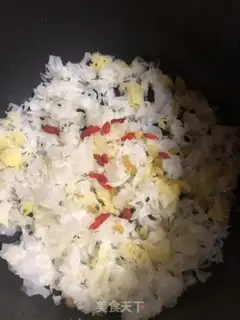 Make Silver ear soup step 2