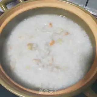 Make Shrimp porridge step 1