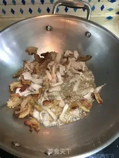 Make Garlic little fried meat step 4