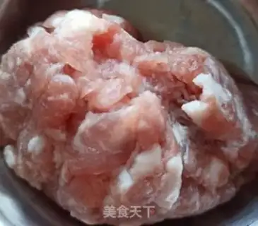 Make "Spring rolls." step 1