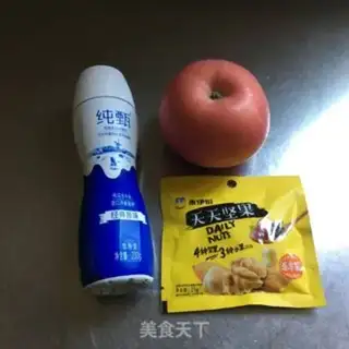 Make Apple yogurt step 0