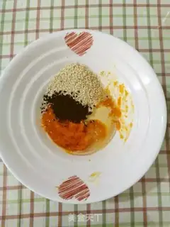 Make Homemade pumpkin chips step 0