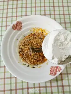 Make Homemade pumpkin chips step 1