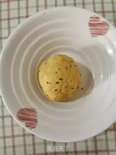 Make Homemade pumpkin chips step 2