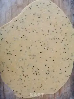 Make Homemade pumpkin chips step 3