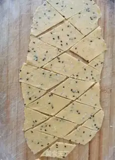 Make Homemade pumpkin chips step 4