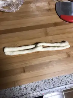 Make Plumtail bread step 4