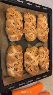 Make Plumtail bread step 8