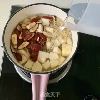 Make Apple dates, golden oars step 3