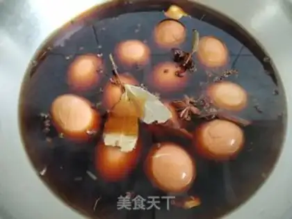 Make Five fragrance eggs step 4