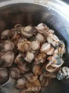 Make Garlic pinocchio fan pie step 0