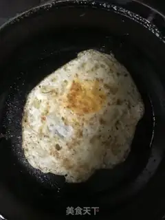 Make Ham sausages and eggs step 2