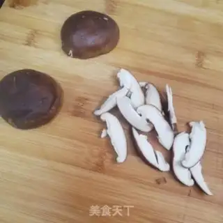 Make Shrimp rice orchids step 1