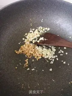 Make Garlic pinocchio fan pie step 6