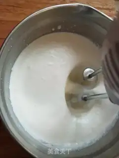 Make Red velvet cream cake step 2