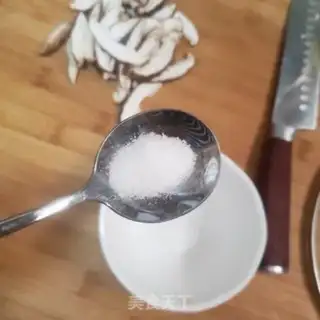 Make Shrimp rice orchids step 2