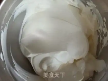 Make Red velvet cream cake step 3