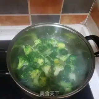 Make Shrimp rice orchids step 7