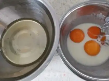 Make Double salad steam cake step 0
