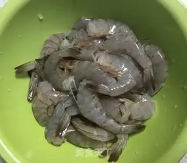 Make Shrimp from the pond step 1
