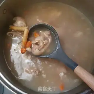 Make Red burning pig hoof step 1