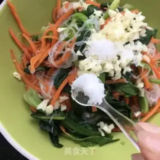 Make A spinach mix fan step 13