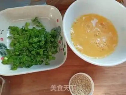 Make Onion pine rolls step 7