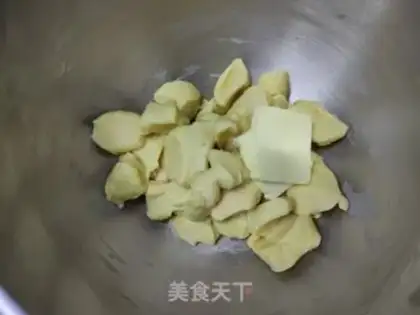 Make Yummy cream toast step 2