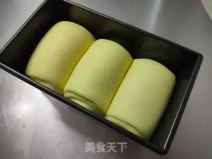 Make Yummy cream toast step 9