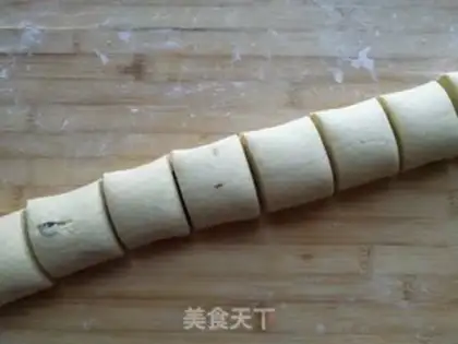 Make Corn-coated sugar buns step 6