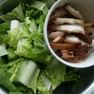 Make Fancy eggs for mushrooms step 1