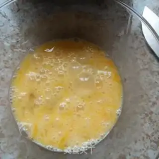 Make Fancy eggs for mushrooms step 2