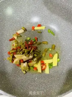 Make Potato pepper chicken step 1