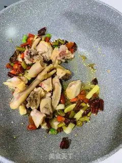 Make Potato pepper chicken step 3