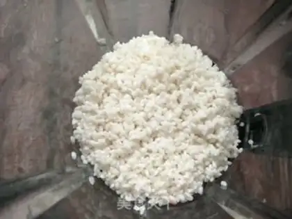 Make Spicy rice step 2