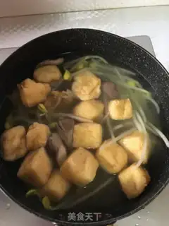 Make Shrimp-shrimp-skin-sprung bean sprouts soup step 4