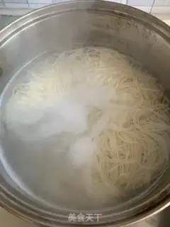 Make Squeeze the eggs step 2