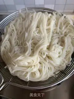 Make Squeeze the eggs step 3