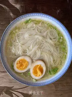 Make Squeeze the eggs step 4
