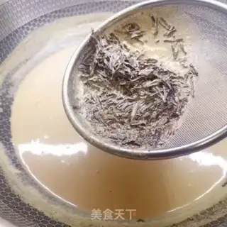 Make Caramel milk tea step 5