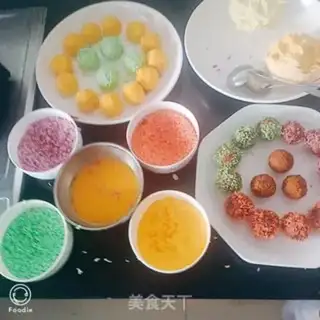 Make Five colourballs step 2